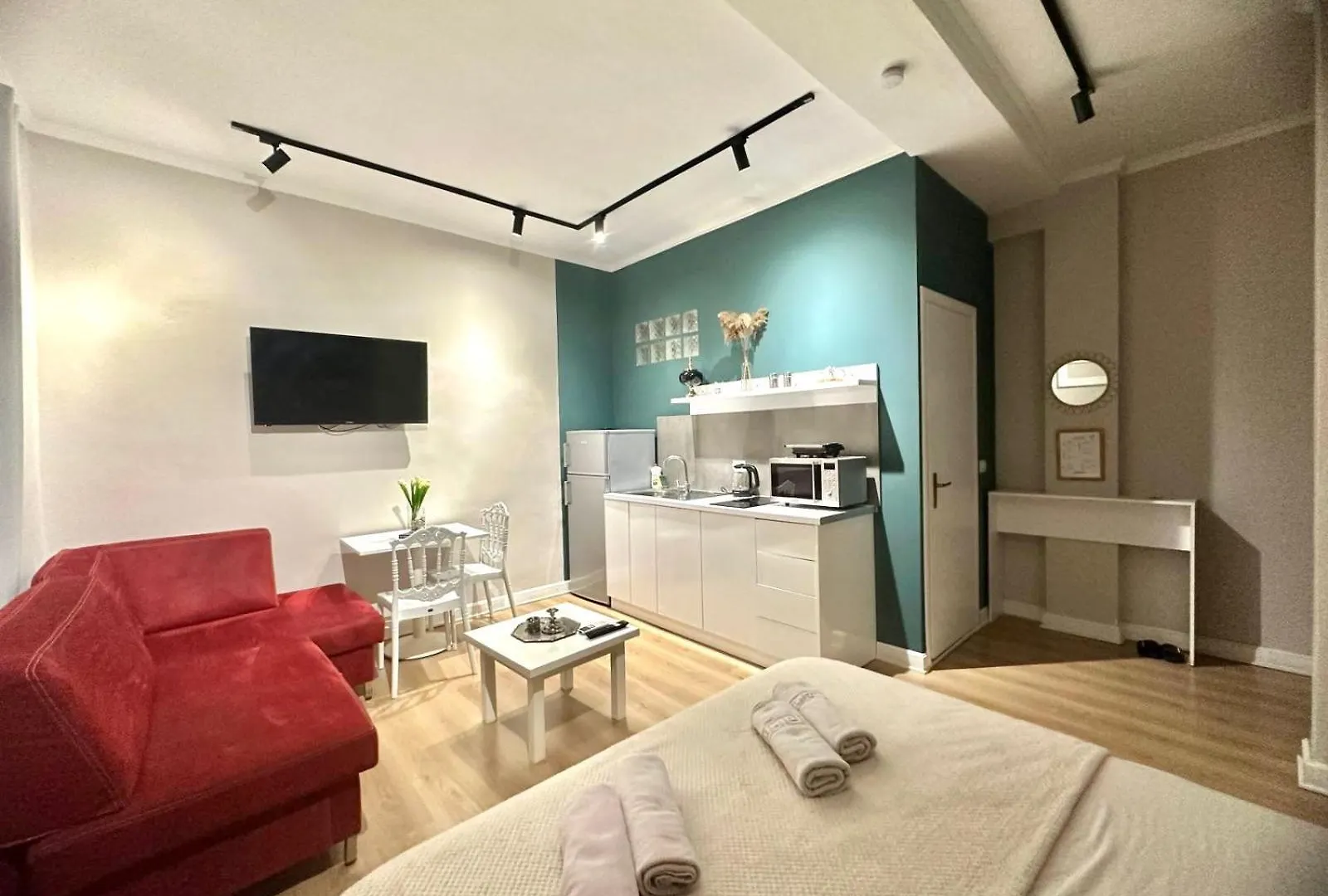 Cozy Studio At Taiwan Citycenter Tirana Apartment